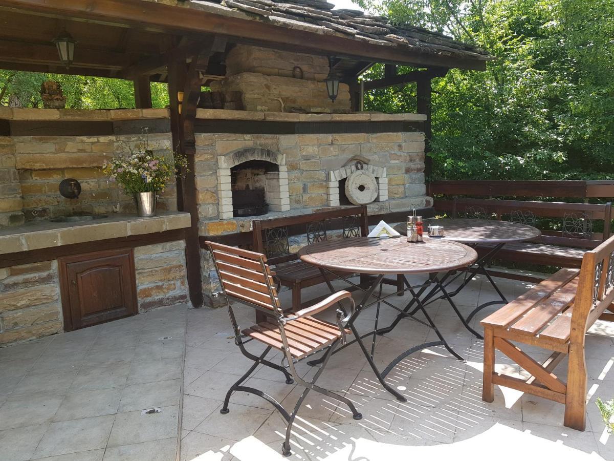 Семеен Хотел Федора Ribarica Exterior foto